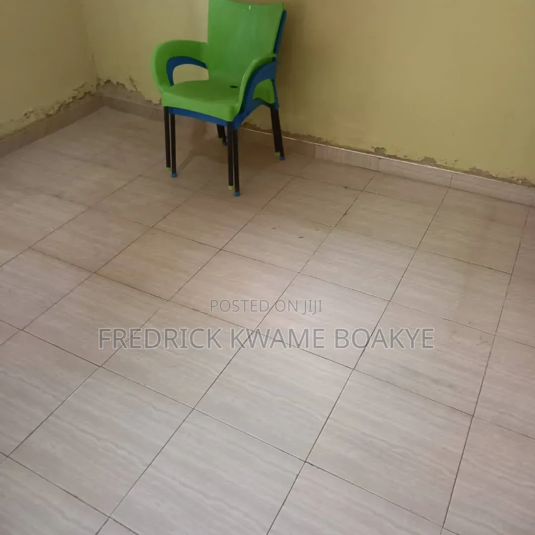 2bdrm Apartment in Brother K Estate, Kumasi Metropolitan for rent