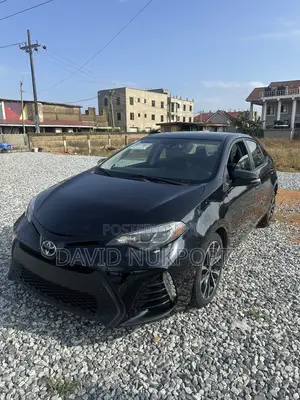 Toyota Corolla 2018 Black