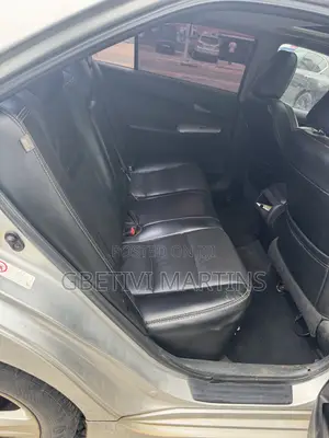 Toyota Camry 2014 Silver