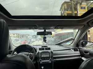 Toyota Camry 2014 Silver