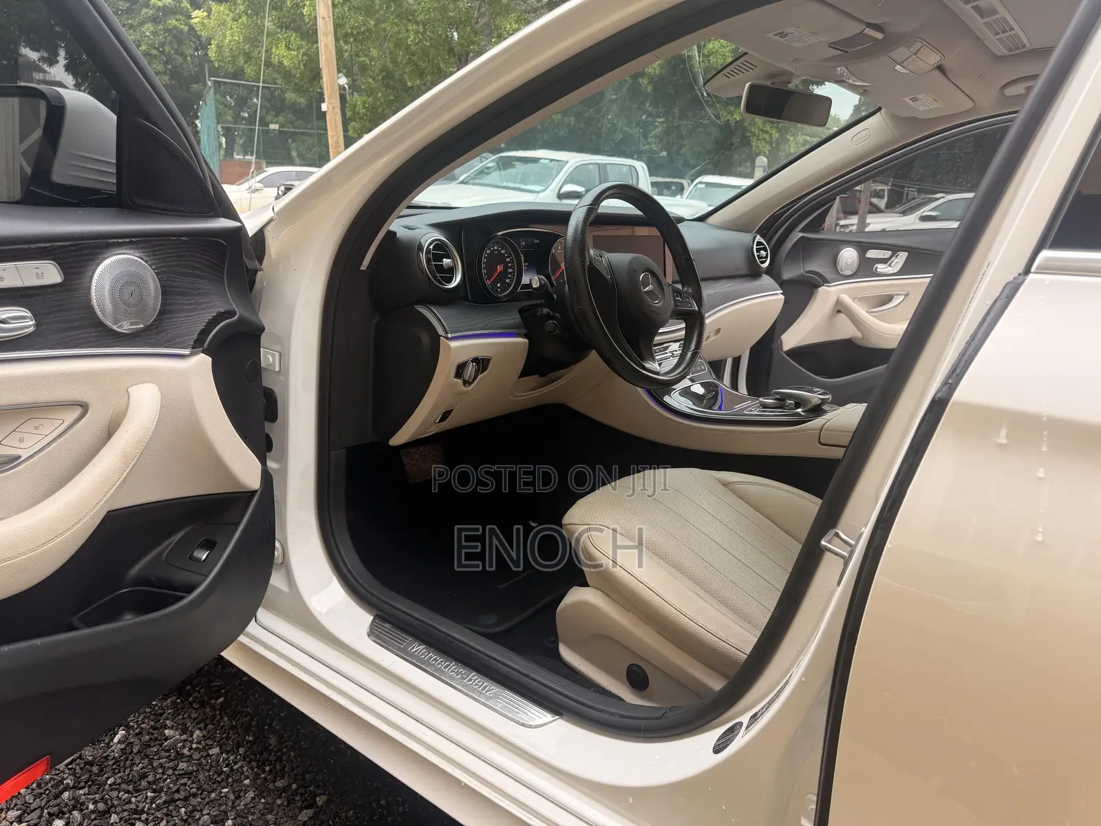 Mercedes-Benz E300 Base RWD Sedan (2.0L 4cyl 9A) 2017 White