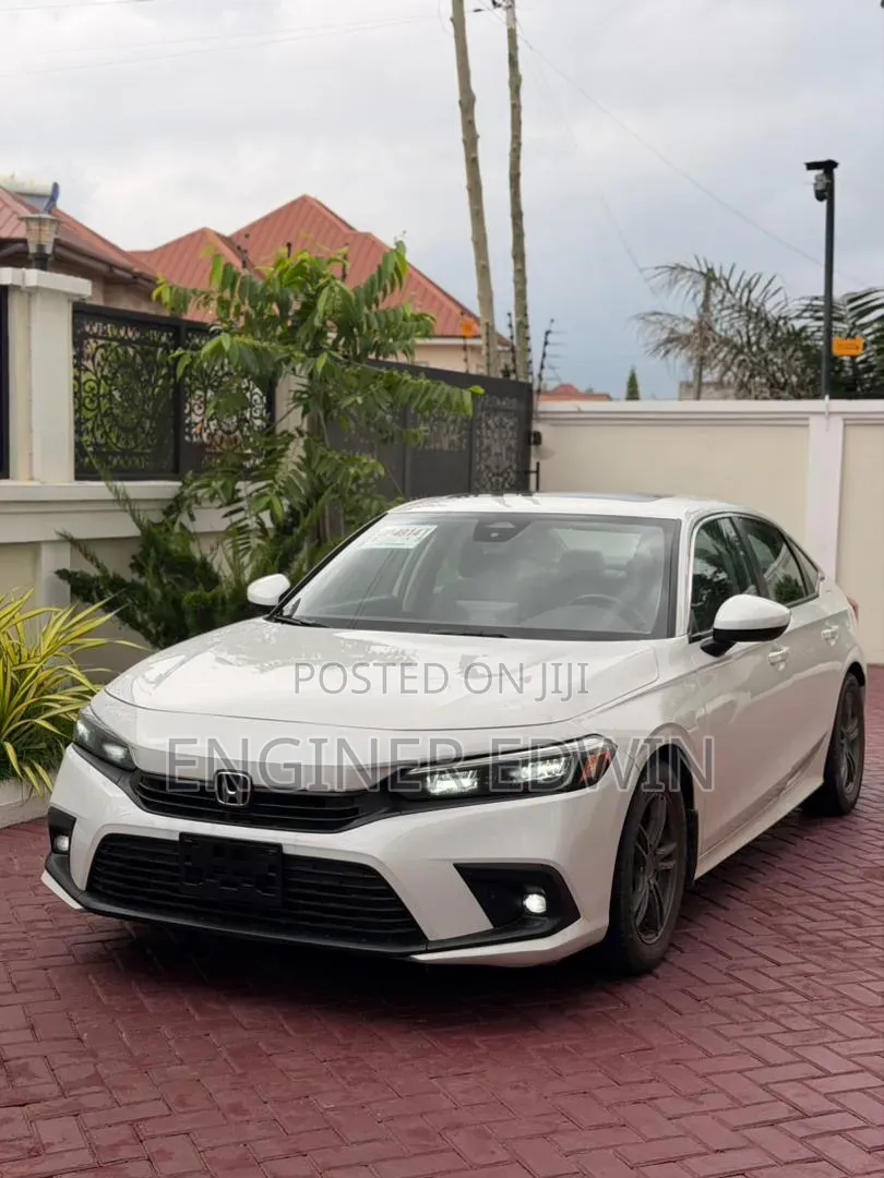 Honda Civic 2022 White