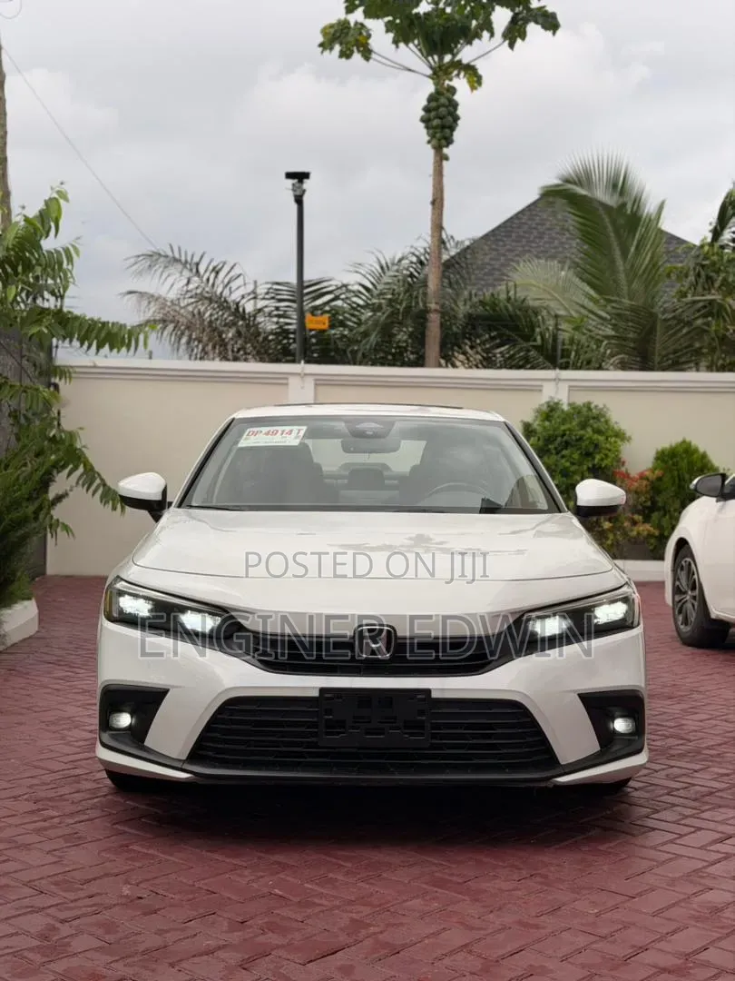 Honda Civic 2022 White