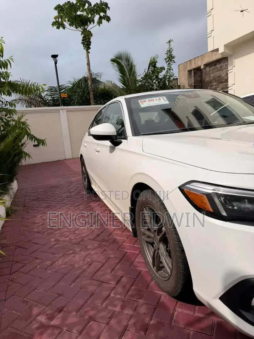 Honda Civic 2022 White