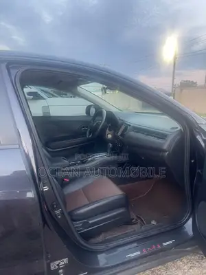 Honda Vezel 1.5 2WD 2020 Black