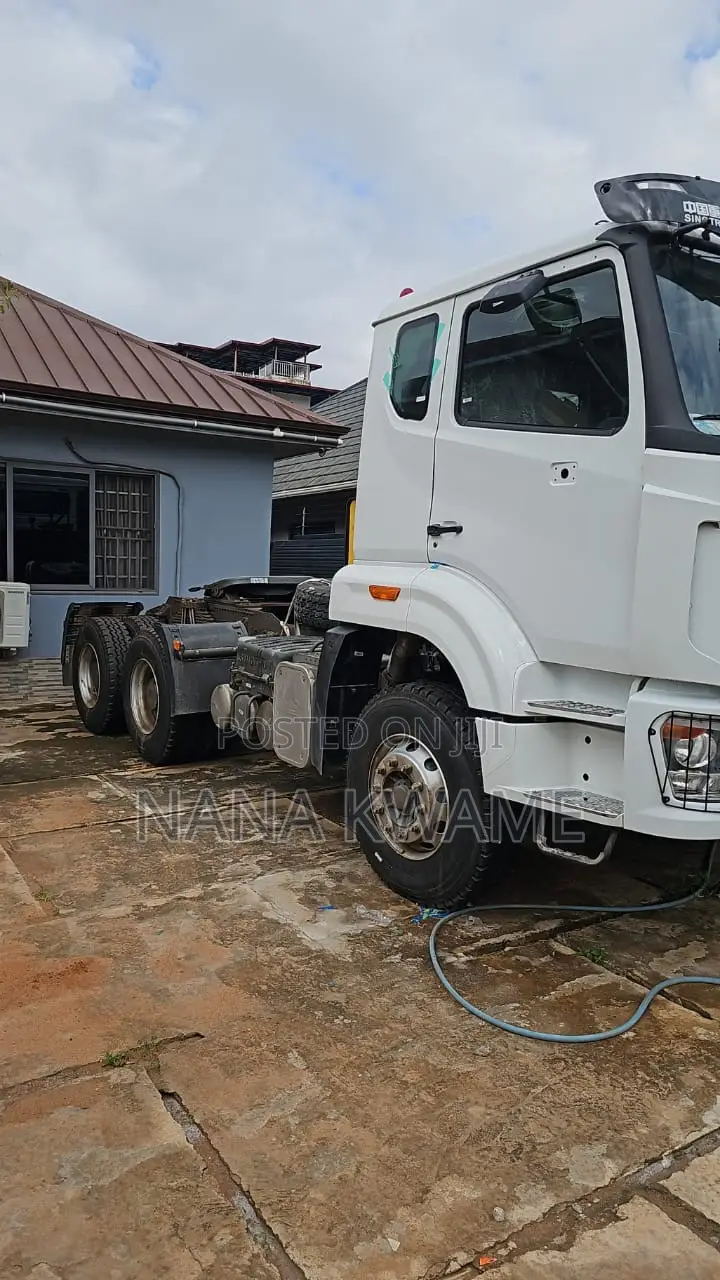 2025 Sinotruk Howo