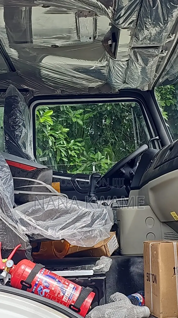 2025 Sinotruk Howo
