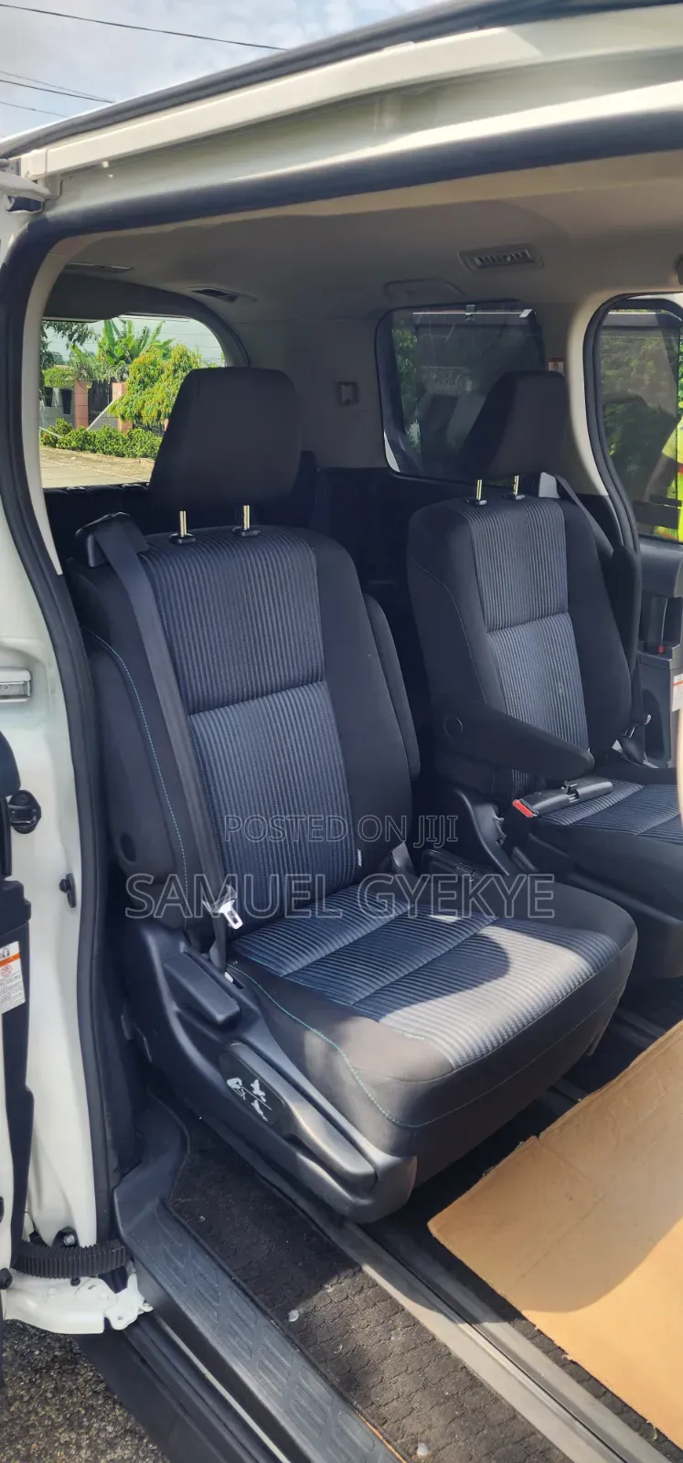 Toyota Voxy 2016 White