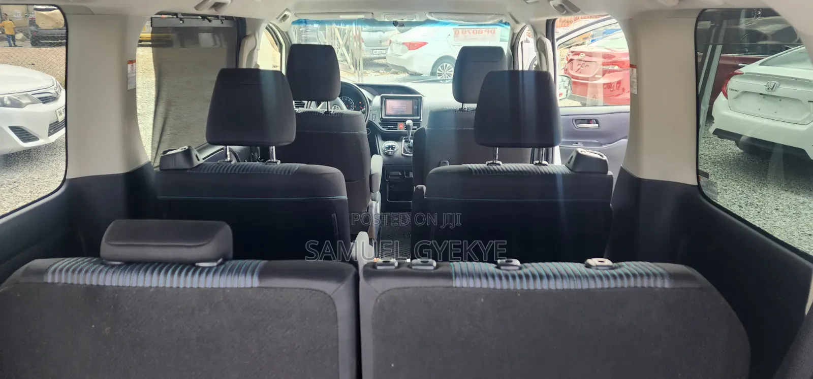 Toyota Voxy 2016 White