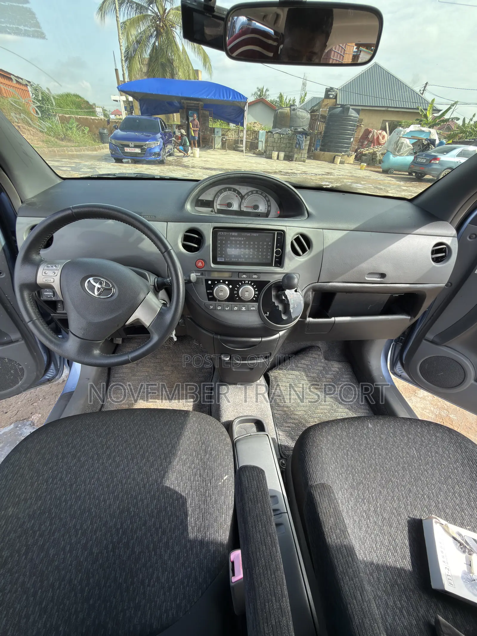 Toyota Sienta 1.5 FWD 2014 Blue