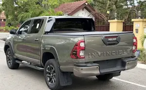 Toyota Hilux 2021 Gray