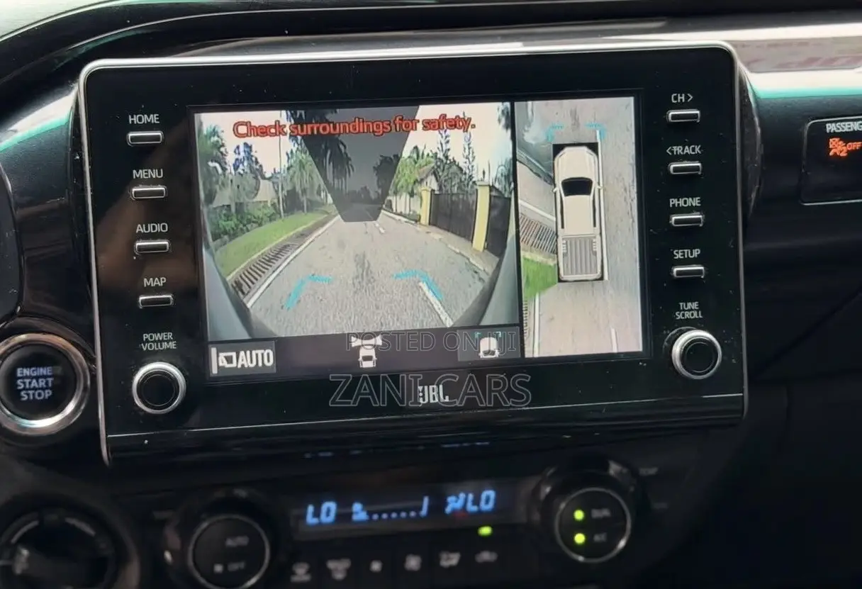 Toyota Hilux 2021 Gray