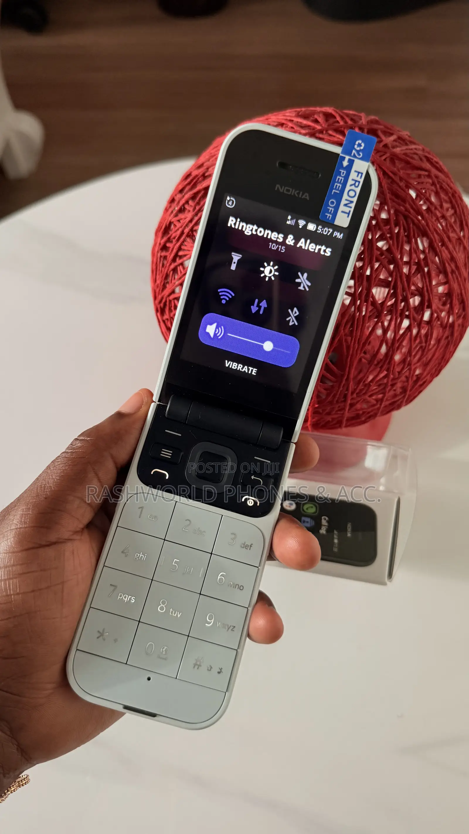 New Nokia 2720 Flip 512 GB Gray
