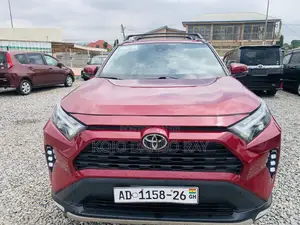 Toyota RAV4 XLE AWD 2023 Red