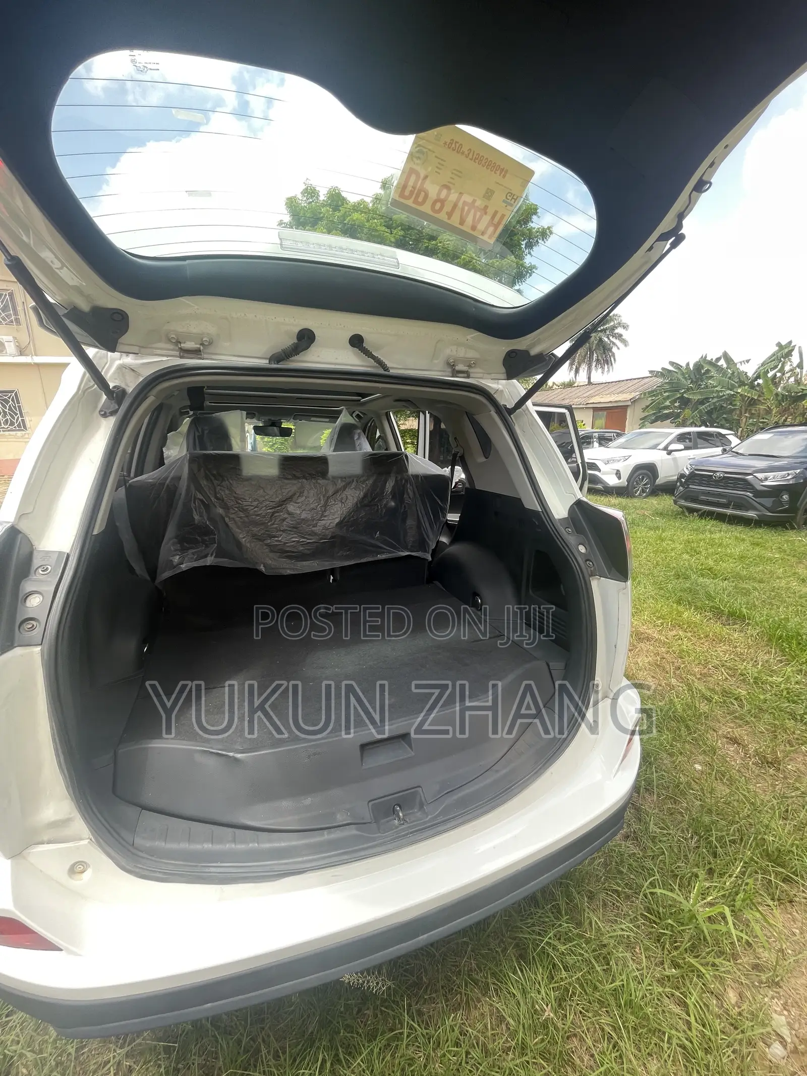 Toyota RAV4 2019 White