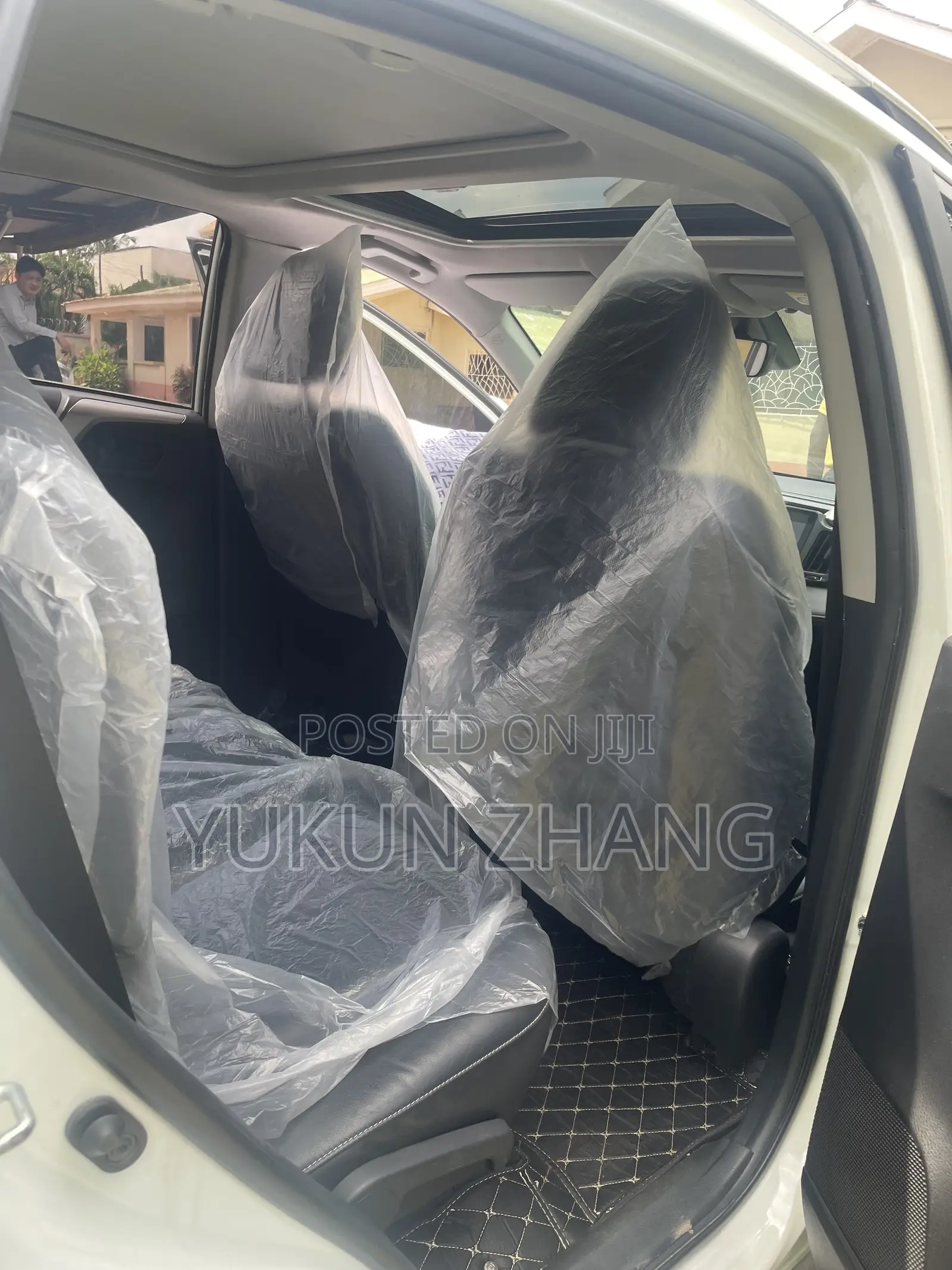 Toyota RAV4 2019 White