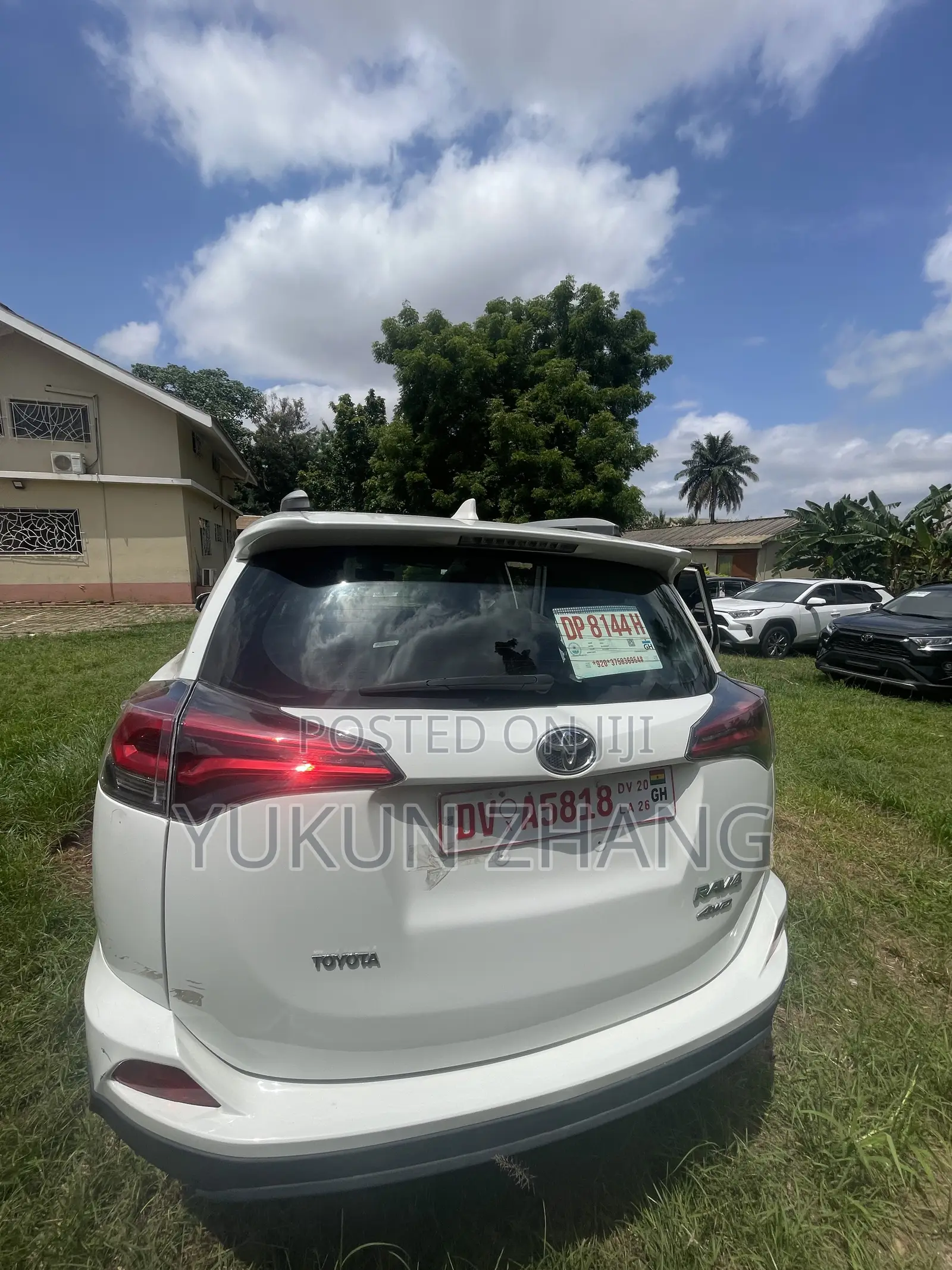 Toyota RAV4 2019 White