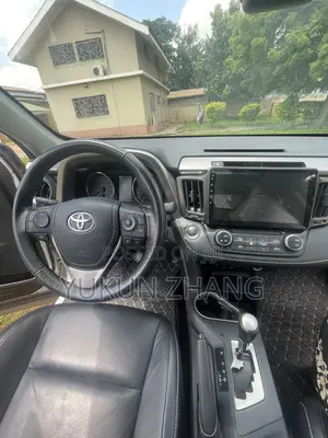 Toyota RAV4 2019 White