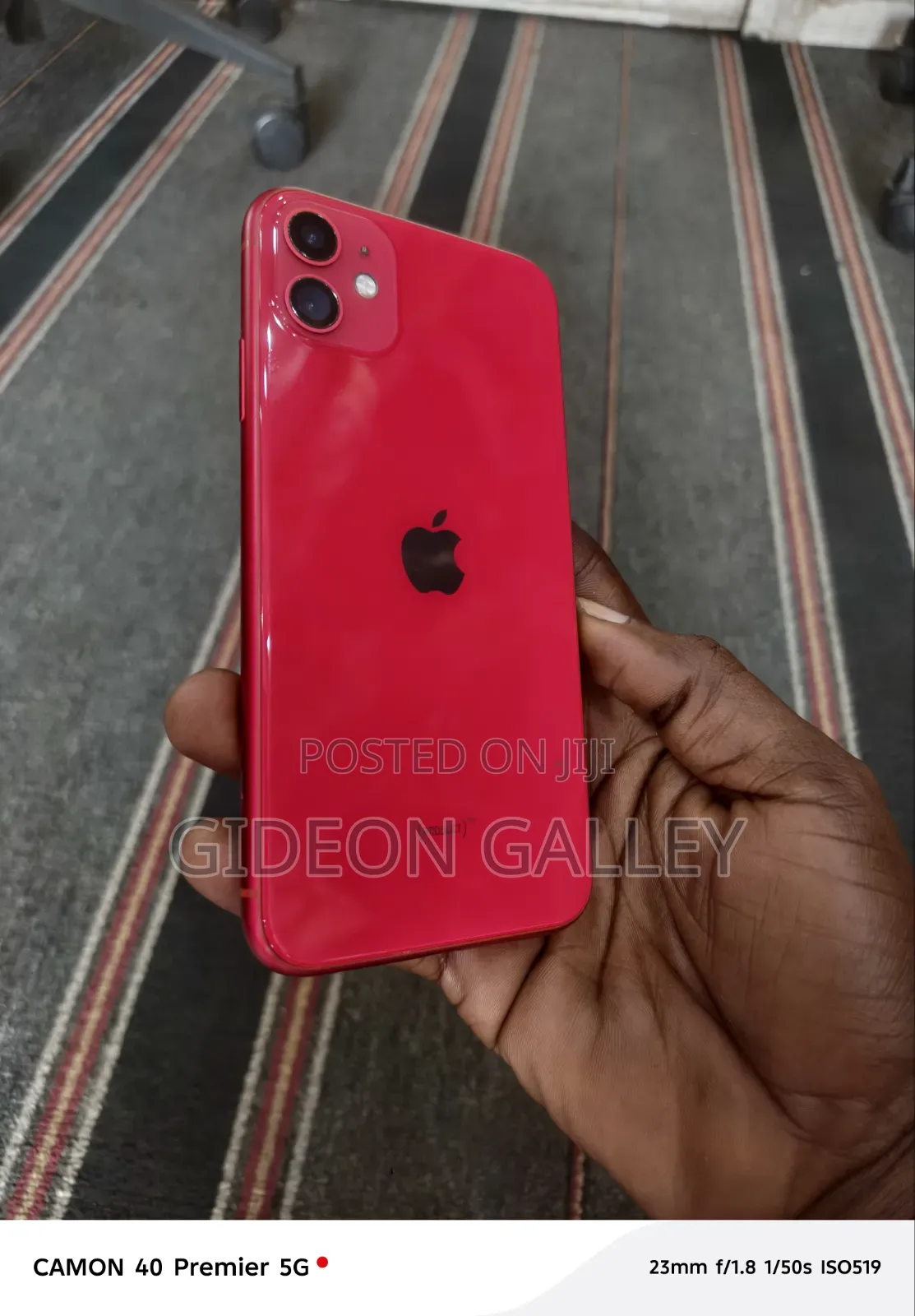 Apple iPhone 11 64 GB Red