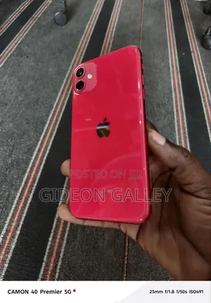 Apple iPhone 11 64 GB Red
