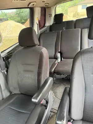 Toyota Voxy 2013 Black