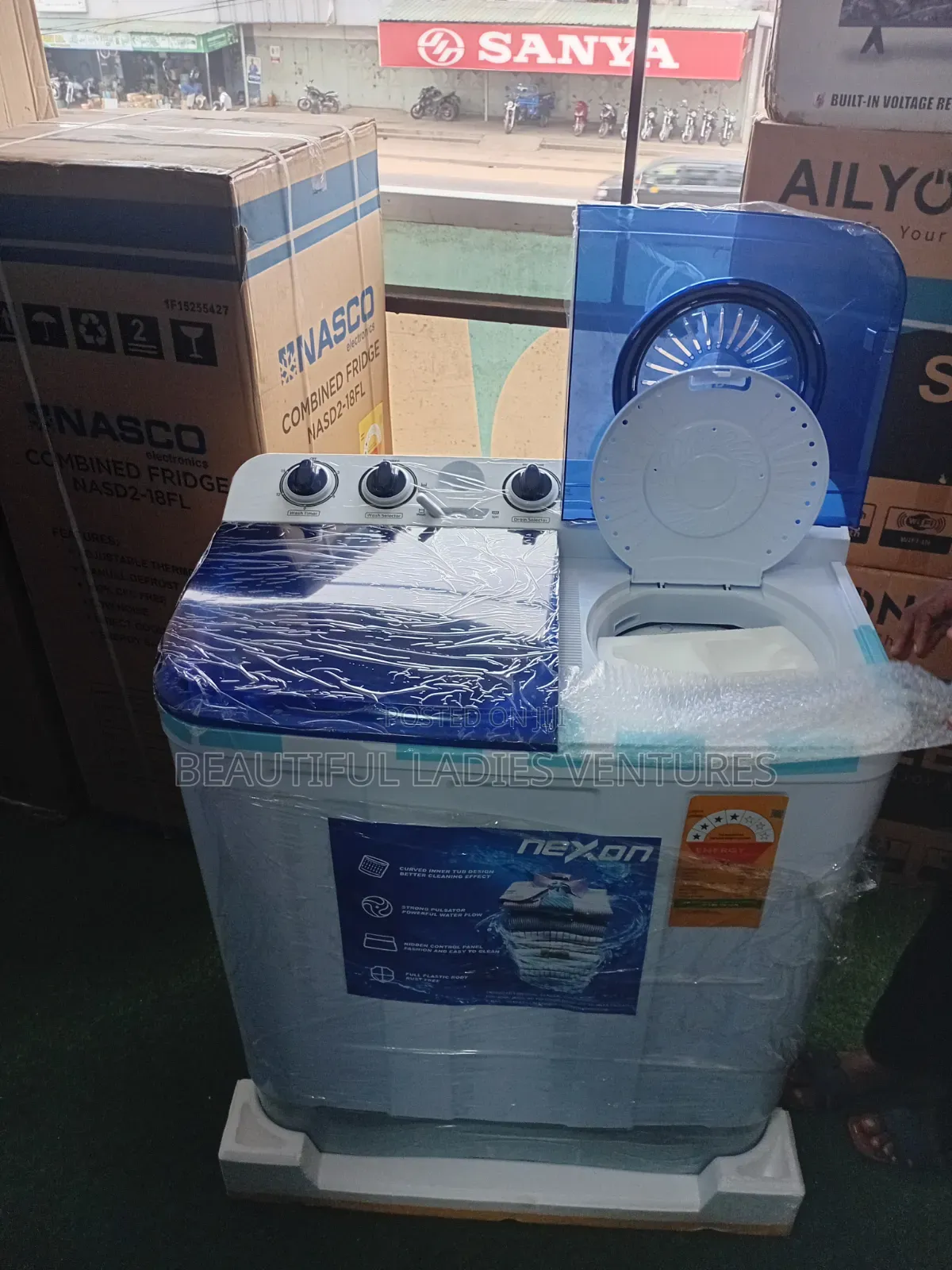 Nexon 10kg Twin Tub With Smooth Operation