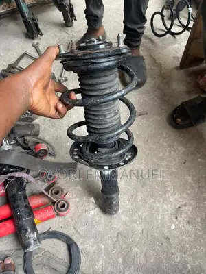 Honda Civic 17-2022 Front Shocks