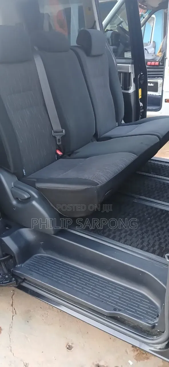 Toyota Voxy 2010 Black