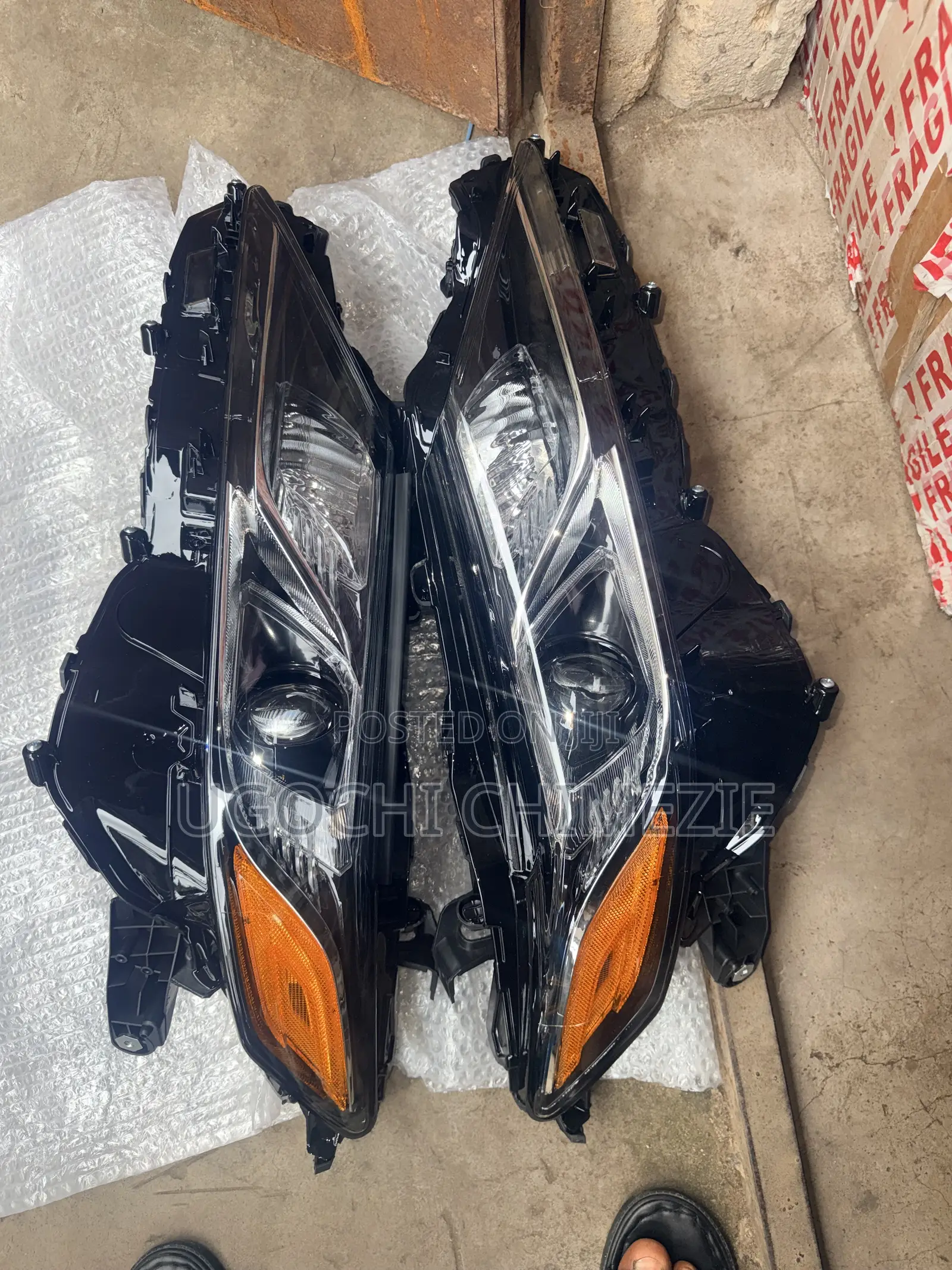 Toyota Camry 2018/2019/2020/2021/2022/2023 Headlights Le