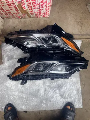Toyota Camry 2018/2019/2020/2021/2022/2023 Headlights Le