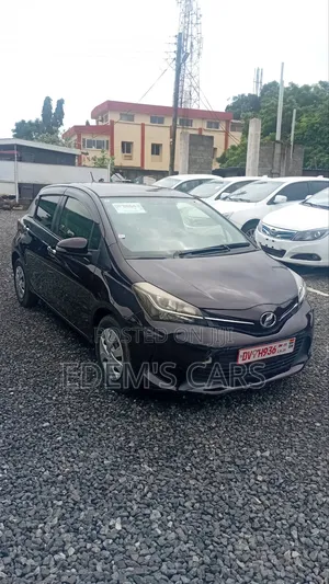 Toyota Vitz 2016 Purple