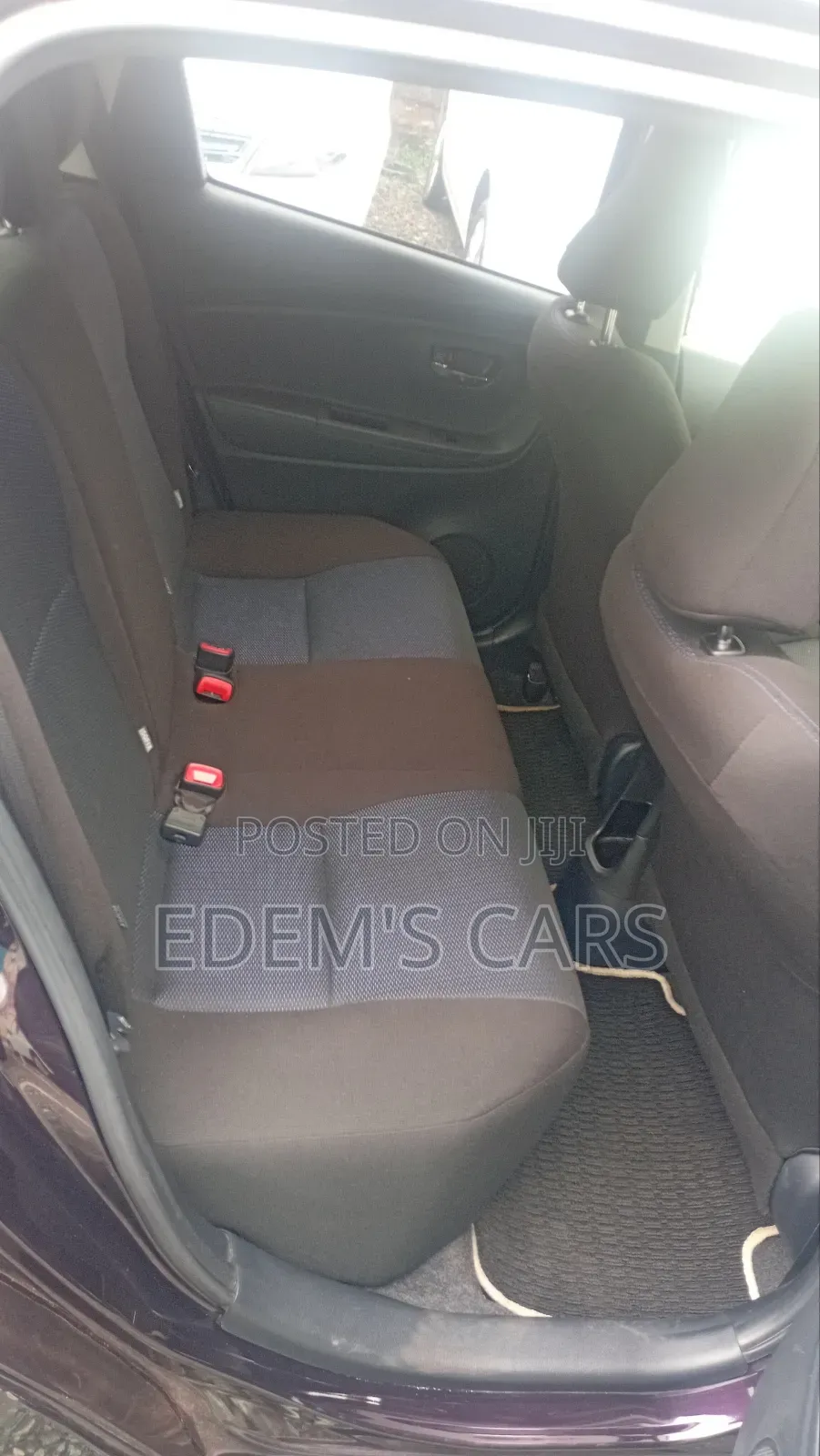 Toyota Vitz 2016 Purple