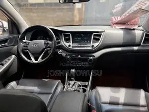 Hyundai Tucson Limited FWD 2017 Pearl