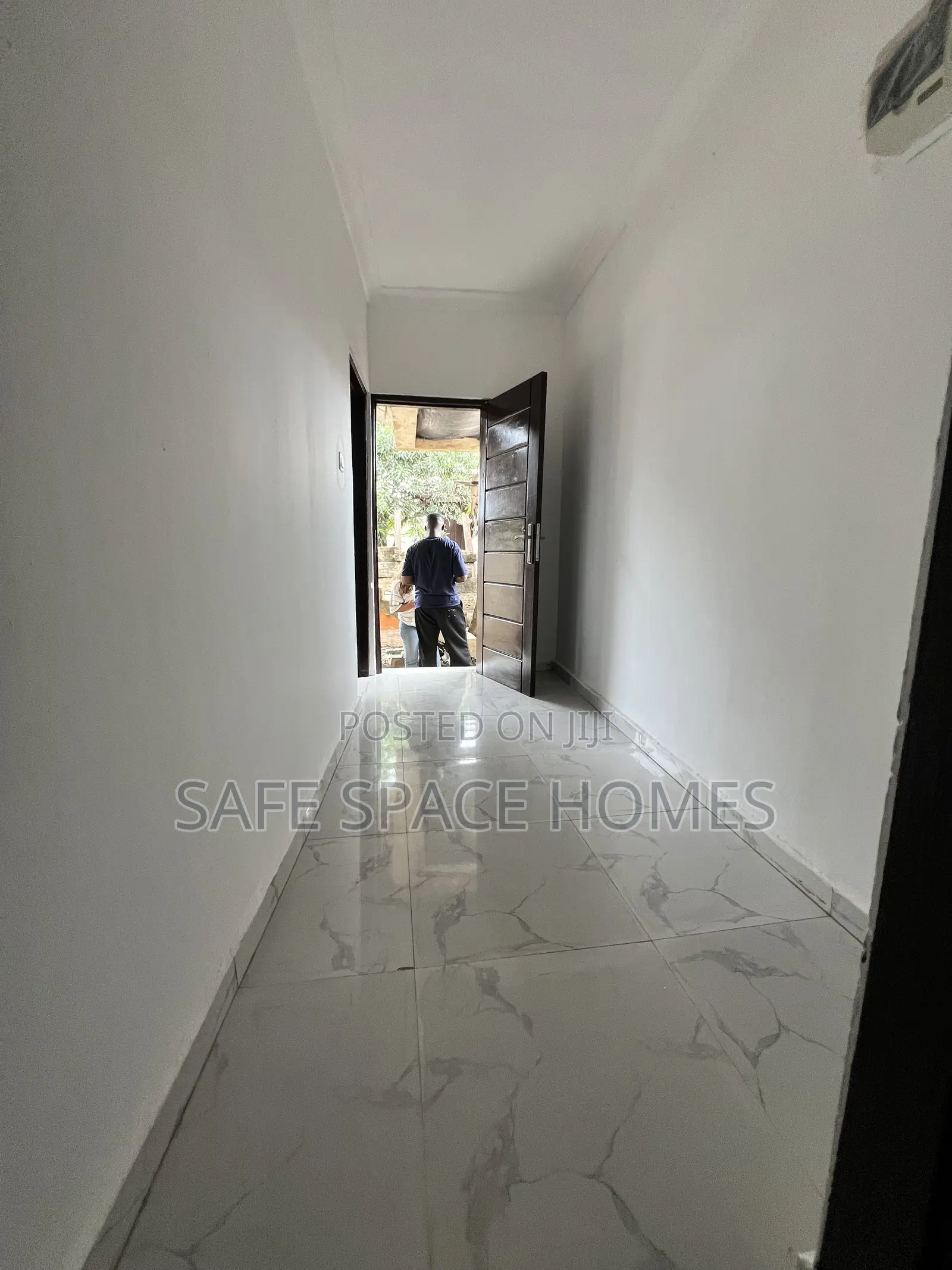 1bdrm Apartment in Burma Camp for rent