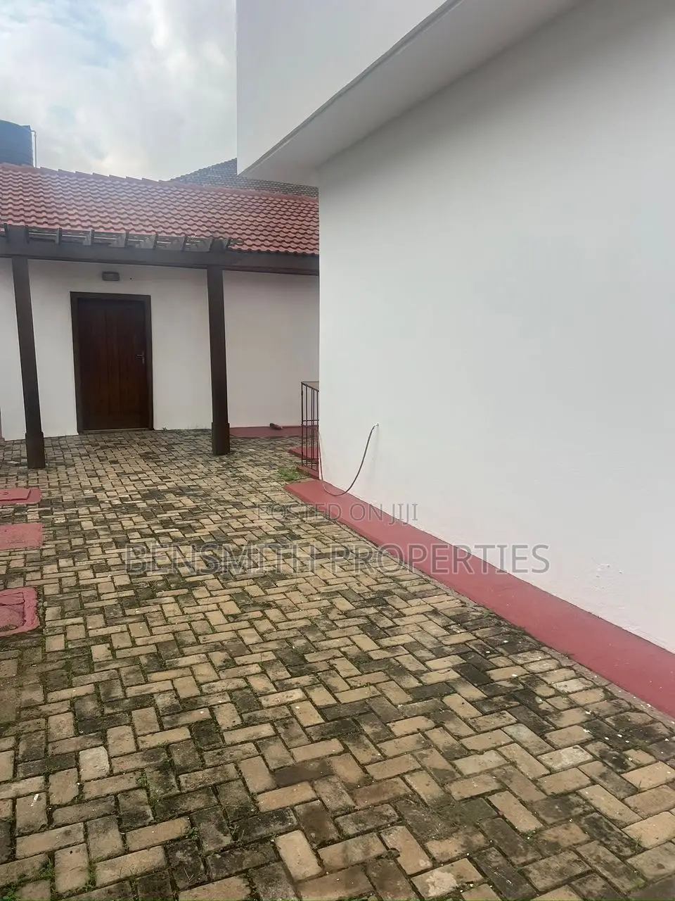 3bdrm House in Nthc, Adjiriganor for rent