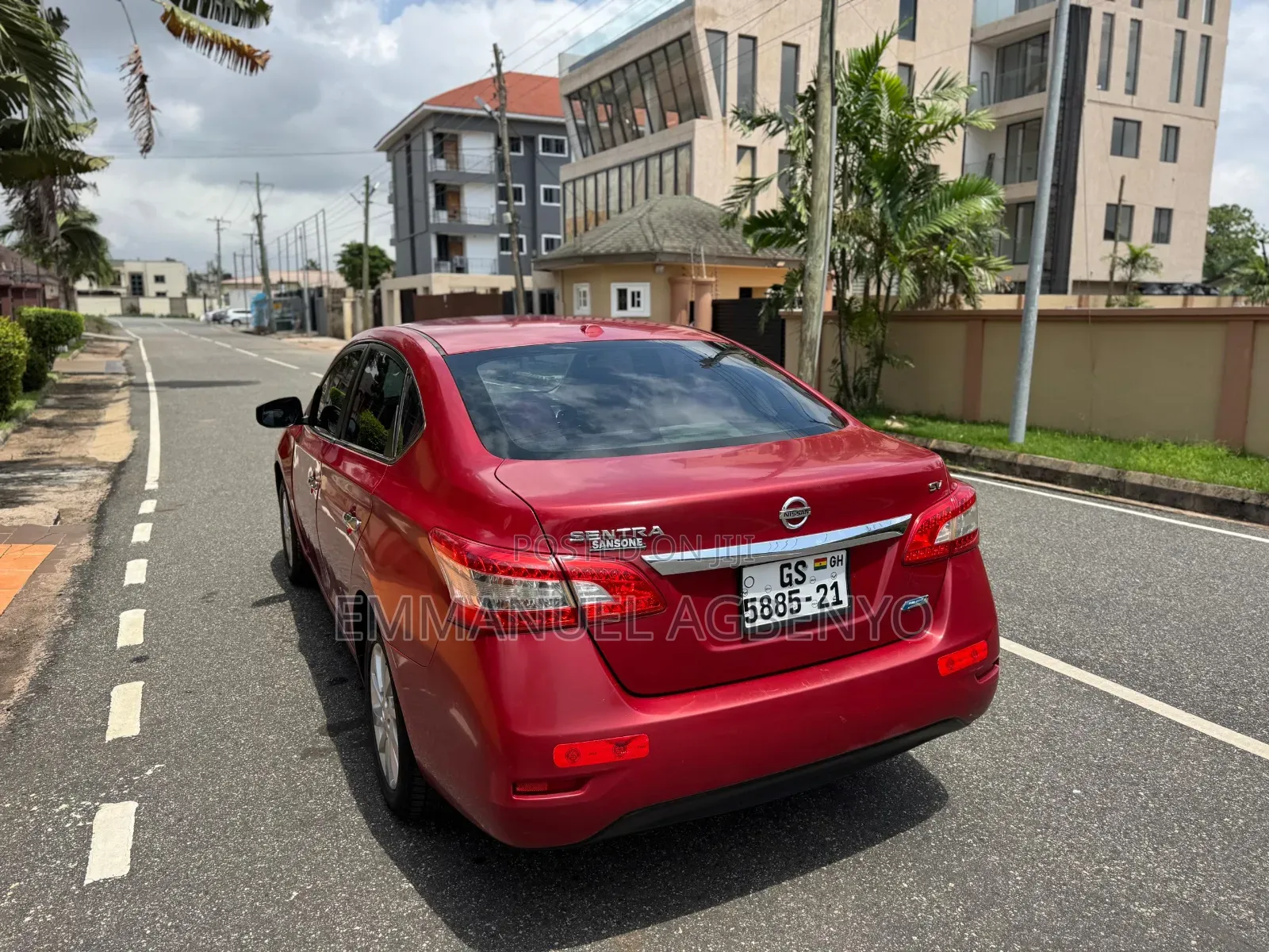 Nissan Sentra 2015 Red