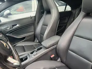 Mercedes-Benz C250 2018 White