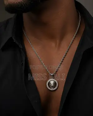Regal Lion Pendant Necklace