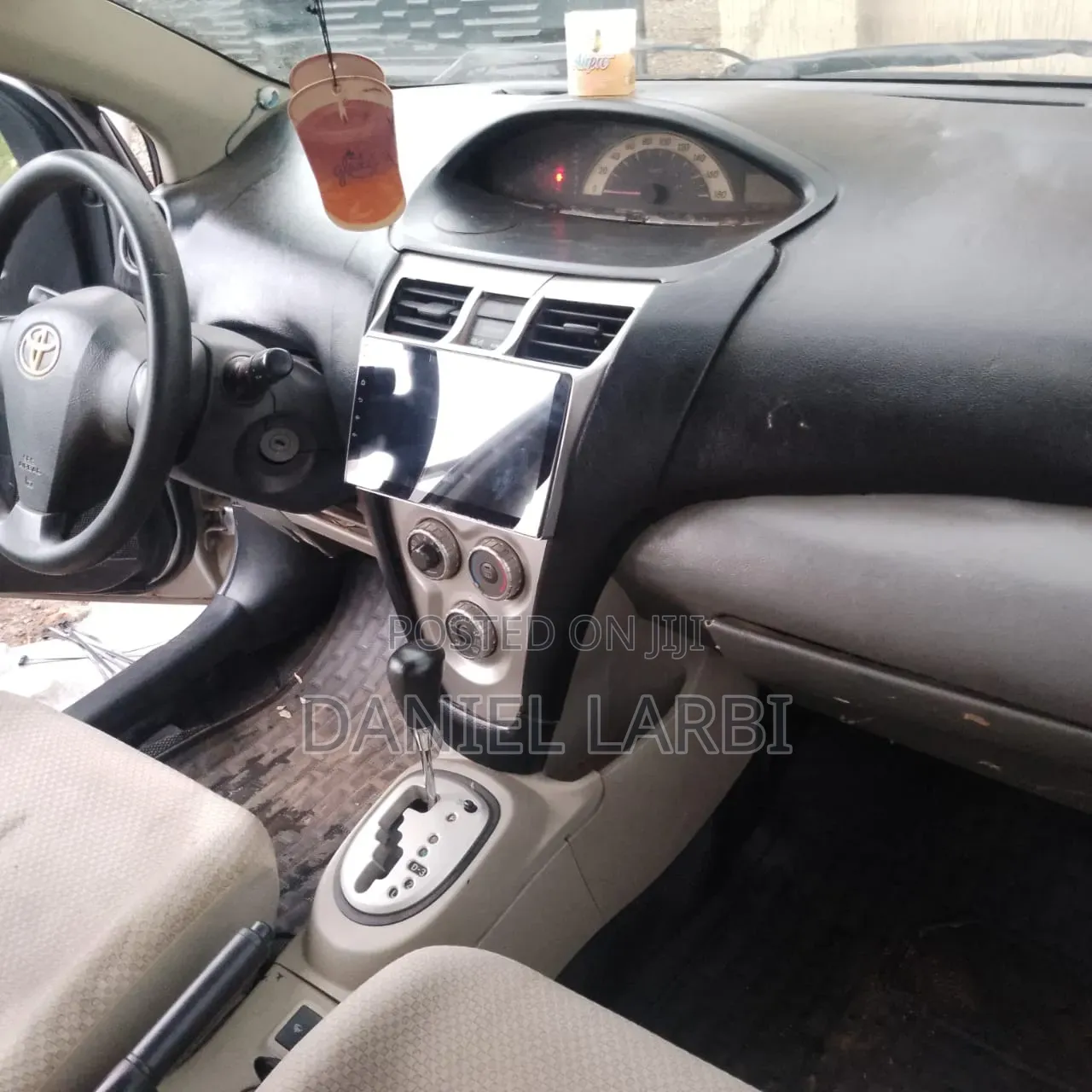 Toyota Belta 2010 Gray
