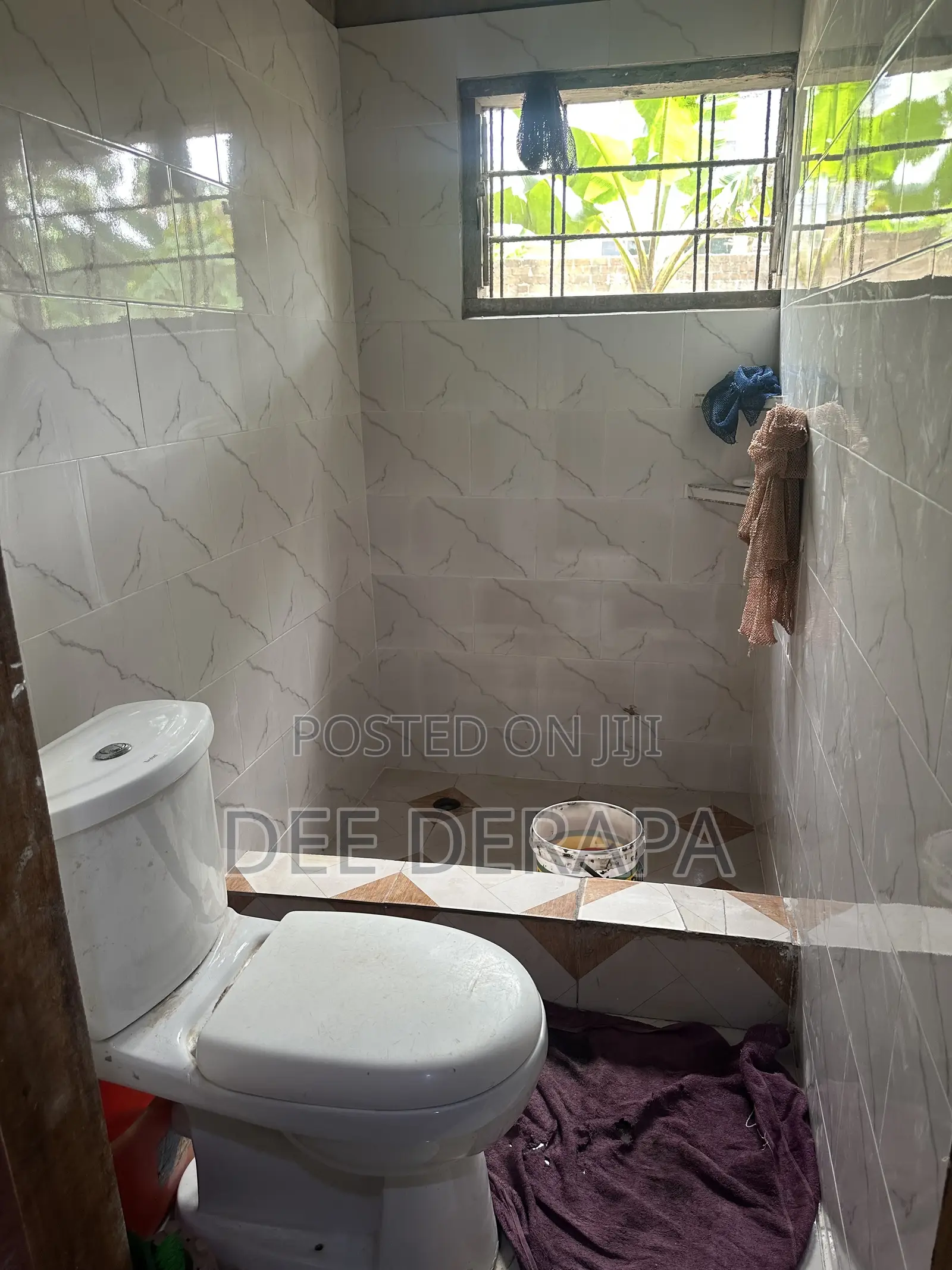 1bdrm Room & Parlour in West Hills Mall Area for rent