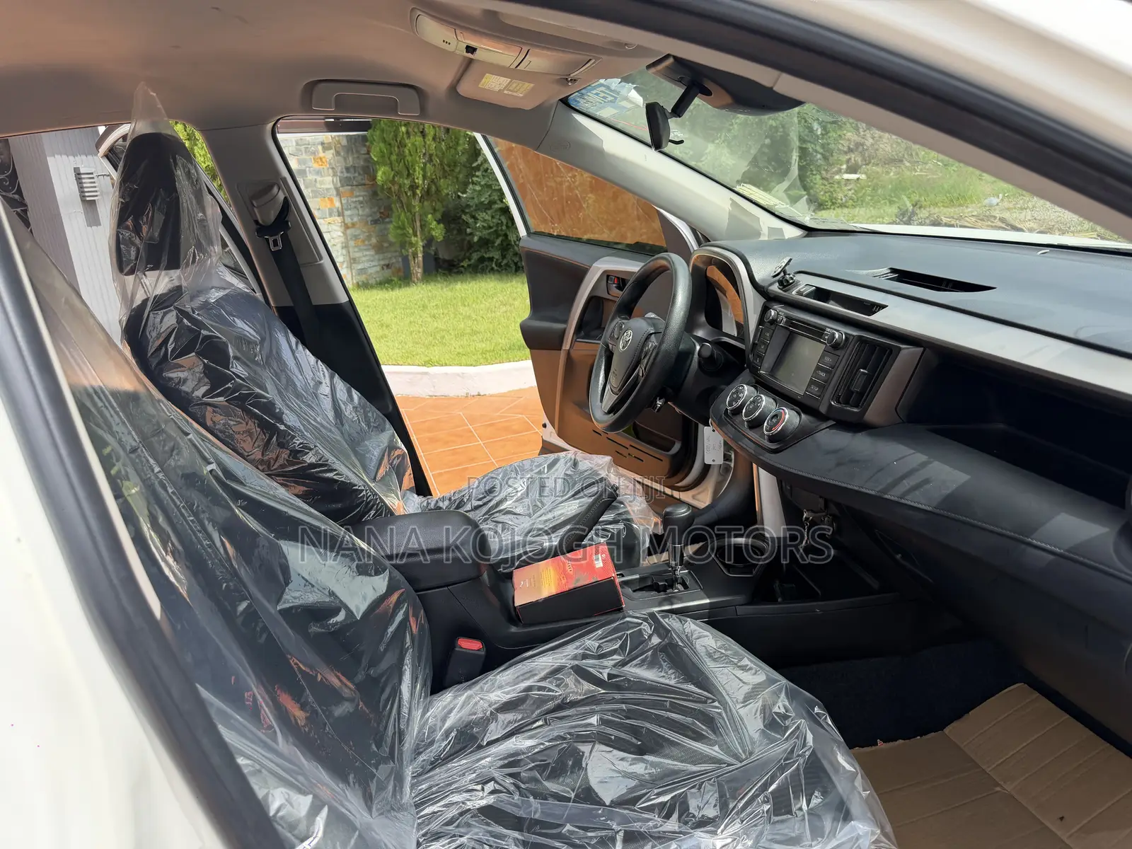 Toyota RAV4 2018 White