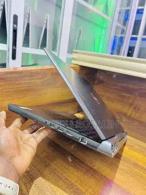 Laptop Dell Inspiron 15 7000 16GB Intel Core i5 SSD 256GB