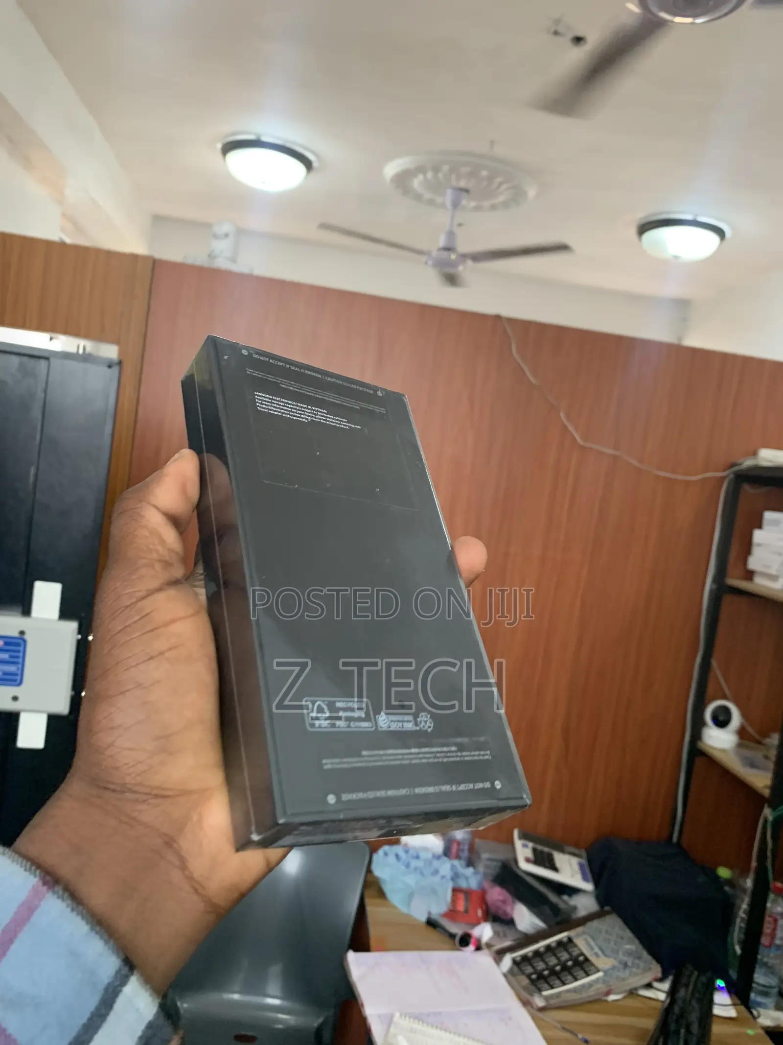 New Samsung Galaxy S24 Ultra 256 GB Black