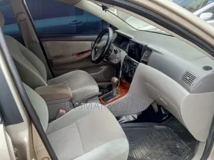 Toyota Corolla 2007 Gray