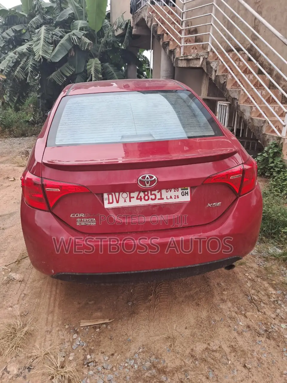 Toyota Corolla XSE (1.8L 4cyl 2A) 2018