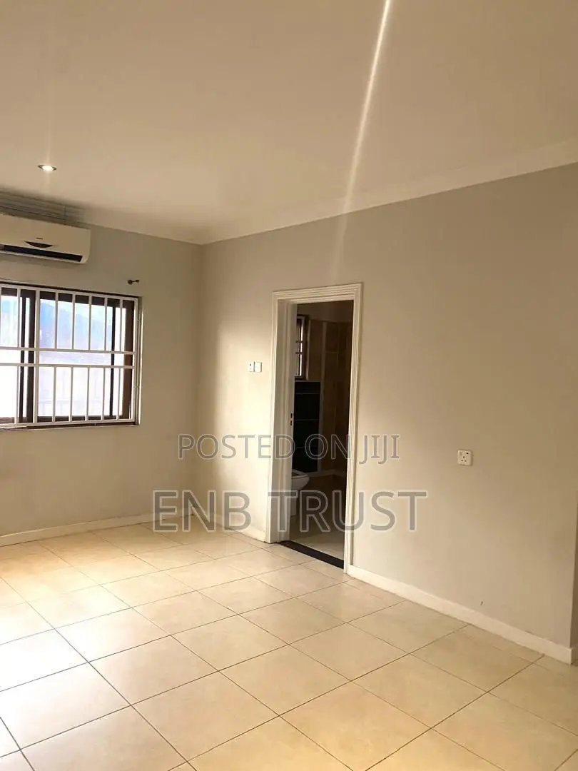 2bdrm House in Cfc Estate, The Mall for rent