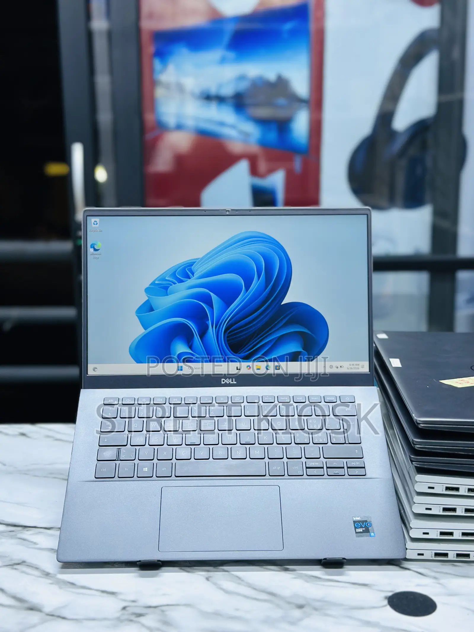 Laptop Dell Vostro 14 5401 8GB Intel Core i5 SSD 256GB