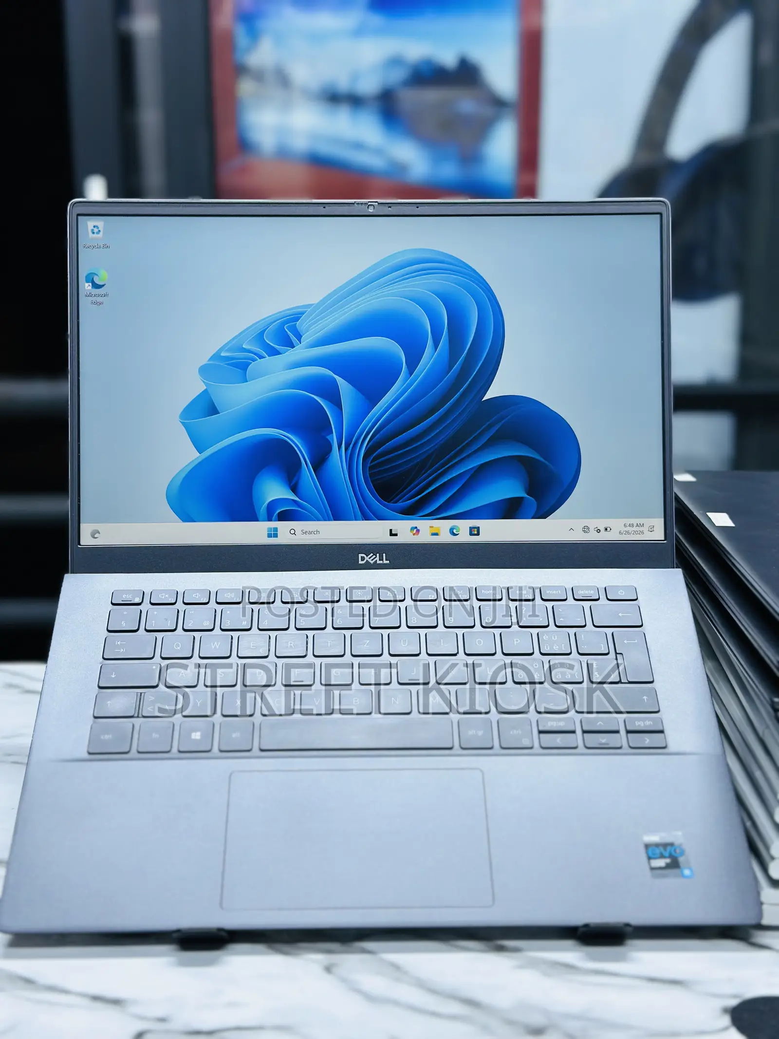 Laptop Dell Vostro 14 5401 8GB Intel Core i5 SSD 256GB