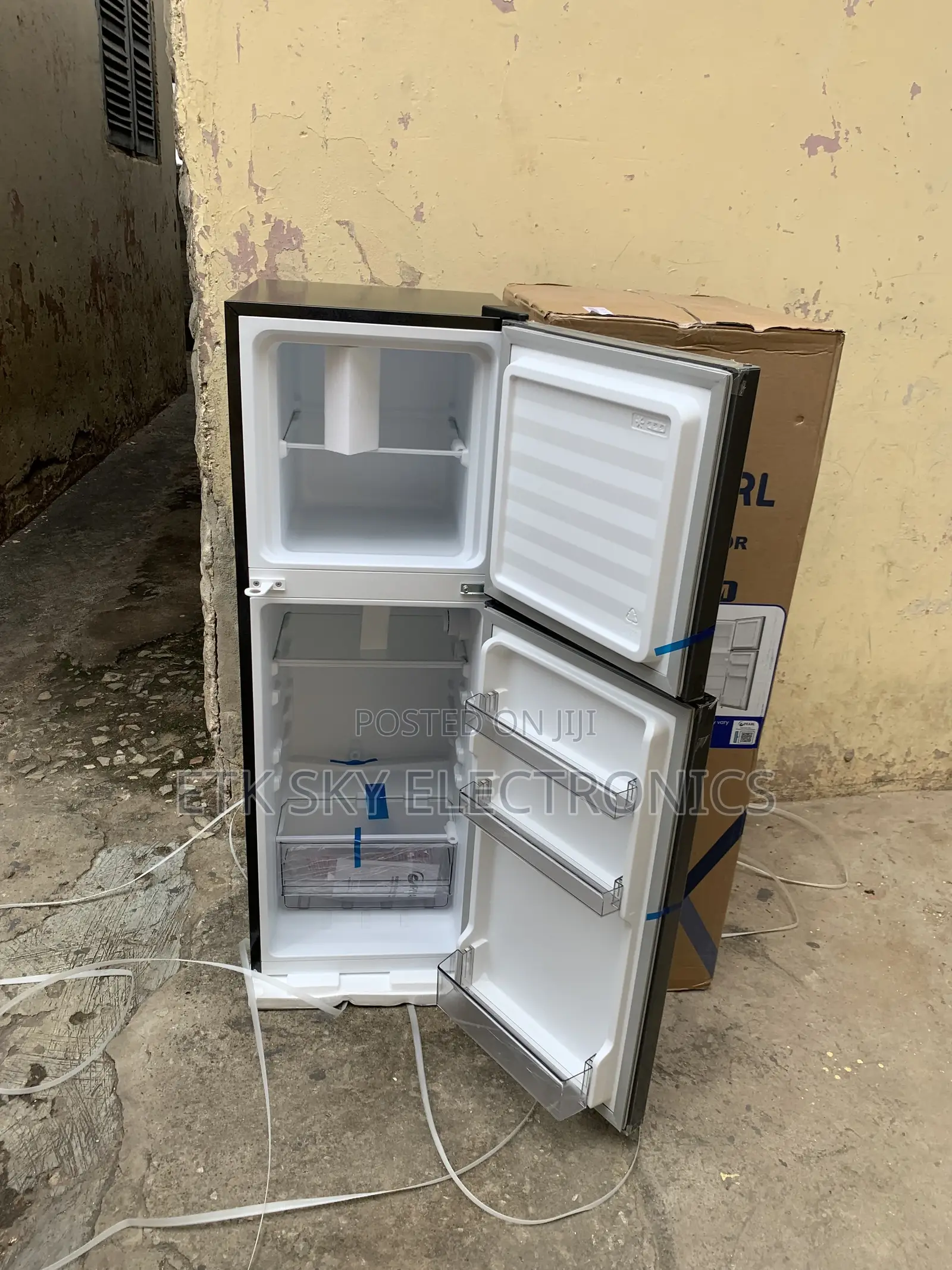 Exclusive Pearl 130 Liters Double Door Top Freezer