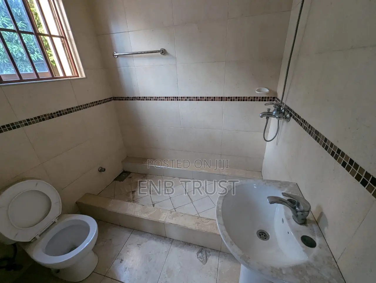 2bdrm Apartment in Achimota, CFC Estates for rent